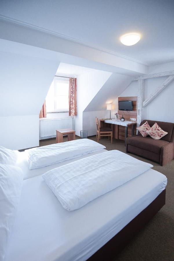 Weingut Kernwein Hotell Seinsheim Eksteriør bilde